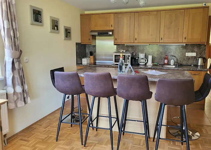 Soca House * كوباريد